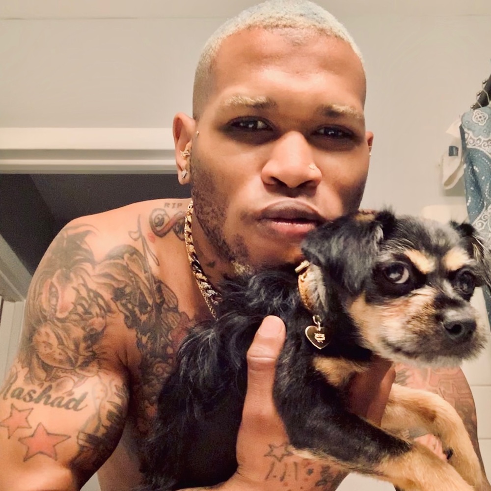 Meet your Posher, Emmanuel